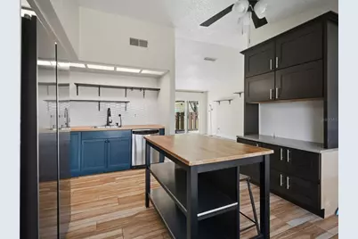 7708 Sumter Court, Temple Terrace, FL 33637 - Photo 9