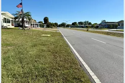 15678 Brookridge Boulevard, Brooksville, FL 34613 - Photo 5