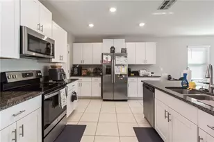 15541 Colt Creek Pl, Sun City Center, FL 33573 - Photo 9