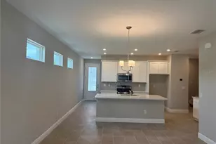 3704 Nandina Cir, Sun City Center, FL 33573 - Photo 3