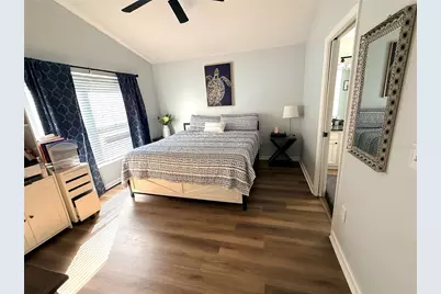 5825 Meadowpark Place, Lithia, FL 33547 - Photo 5