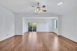2620 Newcomb Ct, Sun City Center, FL 33573 - Photo 11