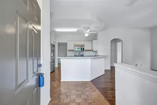 2620 Newcomb Ct, Sun City Center, FL 33573 - Photo 9