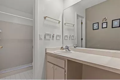 1 Windrush Bay Drive, Tarpon Springs, FL 34689 - Photo 17