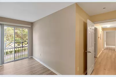 9414 Lake Chase Island Way #9414, Tampa, FL 33626 - Photo 25