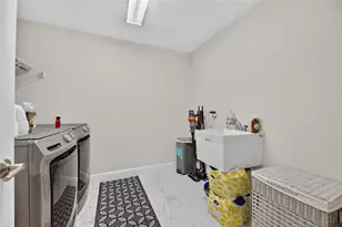 9125 Warm Spgs Cir, Parrish, FL 34219 - Photo 43