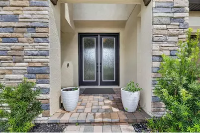9125 Warm Springs Circle, Parrish, FL 34219 - Photo 5