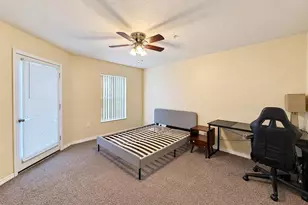 5001 Sunridge Palms Dr, Tampa, FL 33617 - Photo 7