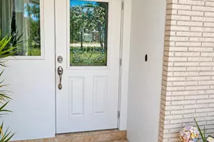 5163 Sunnybrook Ct, Cape Coral, FL 33904 - Photo 3
