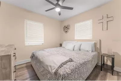 3601 64th Street N, Saint Petersburg, FL 33710 - Photo 9