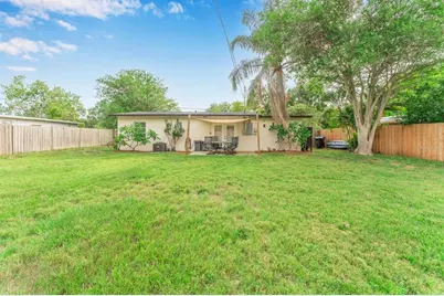 3601 64th Street N, Saint Petersburg, FL 33710 - Photo 17