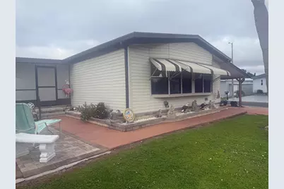 109 N Saint Thomas Circle, Apollo Beach, FL 33572 - Photo 5