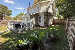 950 10th St N, Saint Petersburg, FL 33705 - Photo 37