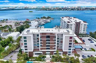 900 N Osceola Ave Ave, Clearwater, FL 33755 - Photo 1