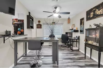 4946 41st Avenue N, Saint Petersburg, FL 33709 - Photo 17