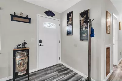 4946 41st Avenue N, Saint Petersburg, FL 33709 - Photo 9