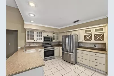 2510 Brimhollow Drive, Valrico, FL 33596 - Photo 3
