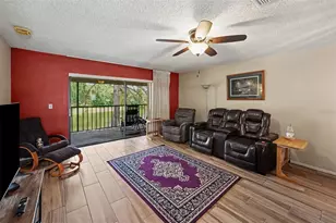 2525 Royal Pines Cir, Clearwater, FL 33763 - Photo 7