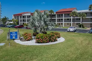 868 Bayway Blvd, Clearwater, FL 33767 - Photo 1
