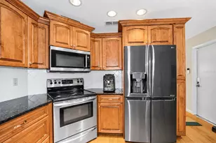 1570 Fife Ct, Dunedin, FL 34698 - Photo 11