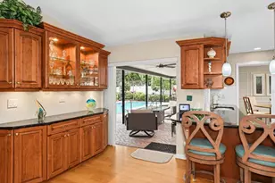 1570 Fife Ct, Dunedin, FL 34698 - Photo 9