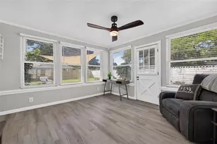 11048 116th St, Seminole, FL 33778 - Photo 13