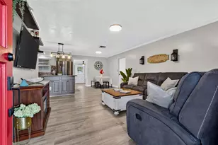 11048 116th St, Seminole, FL 33778 - Photo 5