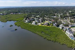 103 Royal Ct, Safety Harbor, FL 34695 - Photo 13