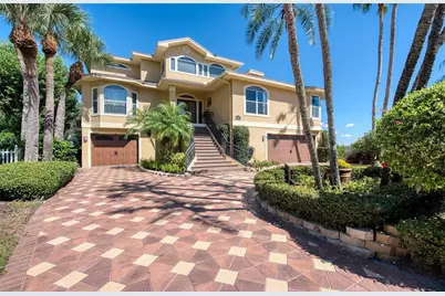 103 Royal Court, Safety Harbor, FL 34695 - Photo 1