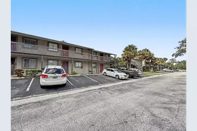 6328 Newtown Circle #B4, Tampa, FL 33615 - Photo 5