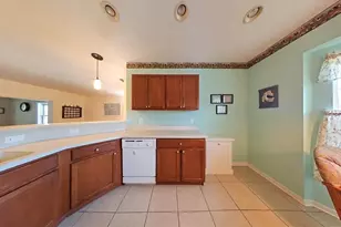 3413 13th St E, Ellenton, FL 34222 - Photo 9