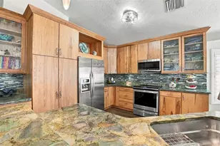 5604 Tughill Dr, Tampa, FL 33624 - Photo 23