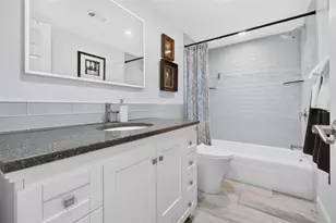 1200 N Shore Dr NE, Saint Petersburg, FL 33701 - Photo 13