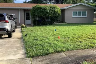 819 62nd Ave S, Saint Petersburg, FL 33705 - Photo 1