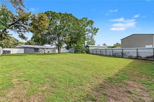 3106 Acacia St, Lutz, FL 33558 - Photo 11