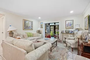 2669 Sabal Springs Cir, Clearwater, FL 33761 - Photo 19