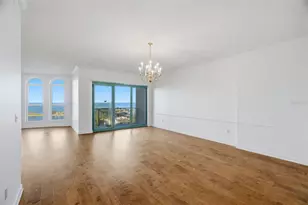 288 Beach Dr NE, Saint Petersburg, FL 33701 - Photo 15