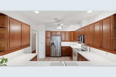 288 Beach Drive NE #10B, Saint Petersburg, FL 33701 - Photo 11