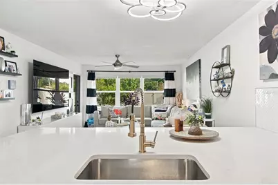 4805 Alt 19 #713, Palm Harbor, FL 34683 - Photo 11