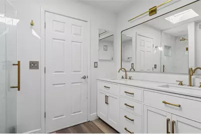 275 Capri Circle N #105, Treasure Island, FL 33706 - Photo 17