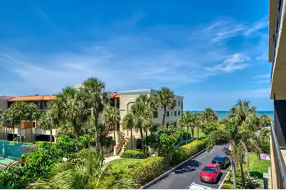 7600 Bayshore Drive #202, Treasure Island, FL 33706 - Photo 7