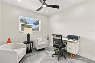 10259 Naranja St, Seminole, FL 33772 - Photo 13