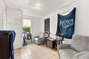 2402 N Highland Ave, Tampa, FL 33602 - Photo 27