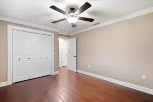 13903 Middle Park Dr, Tampa, FL 33624 - Photo 43