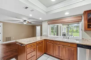 13903 Middle Park Dr, Tampa, FL 33624 - Photo 25