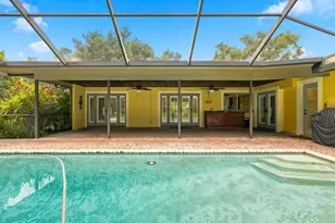 13903 Middle Park Dr, Tampa, FL 33624 - Photo 47