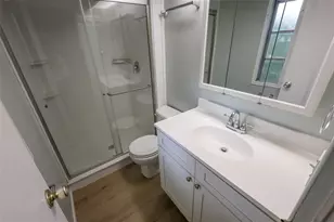 12596 143rd St, Largo, FL 33774 - Photo 17