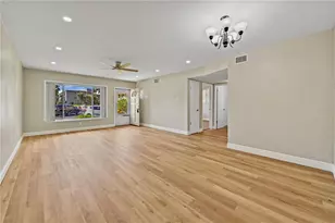 2041 Australia Way W, Clearwater, FL 33763 - Photo 7