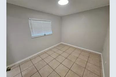 8337 Cass Road, Zephyrhills, FL 33540 - Photo 7