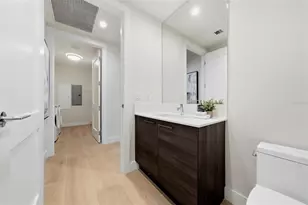 301 1st St S, Saint Petersburg, FL 33701 - Photo 19